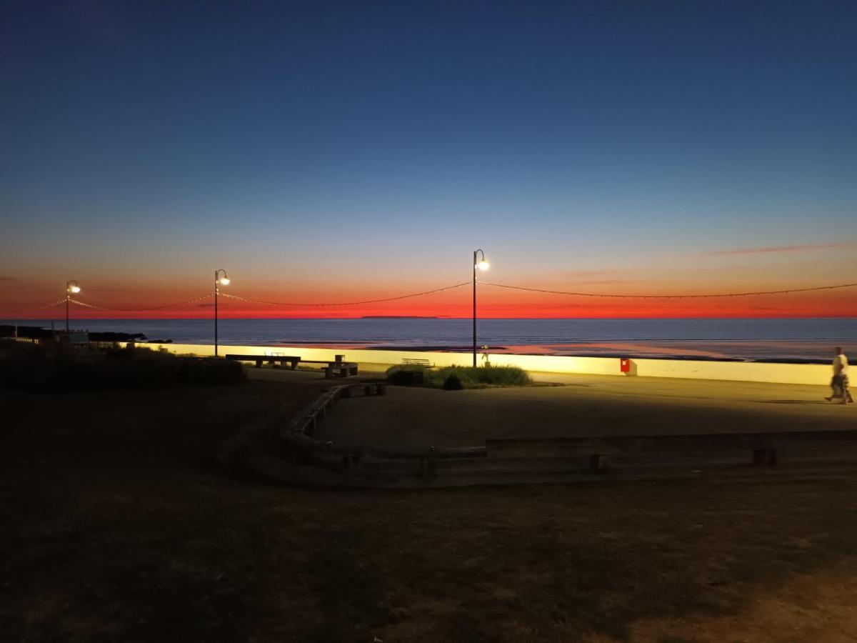 Contemporary One Bed Studio. Sea Views And Parking Westward Ho!  Dış mekan fotoğraf