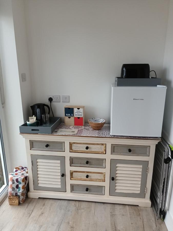 Contemporary One Bed Studio. Sea Views And Parking Westward Ho!  Dış mekan fotoğraf